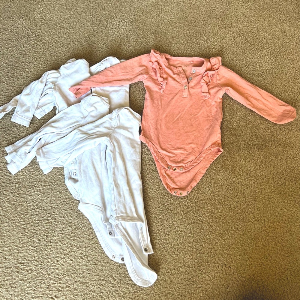 5 onesies 18-24 month